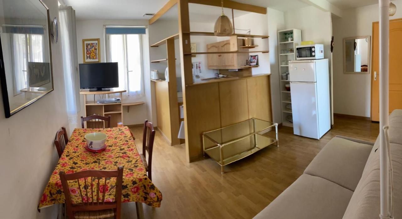 A Petricaghja Apartment Alata Exterior photo